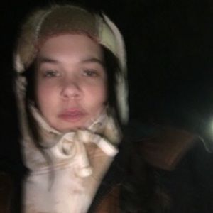 Meet your Posher, Abigail